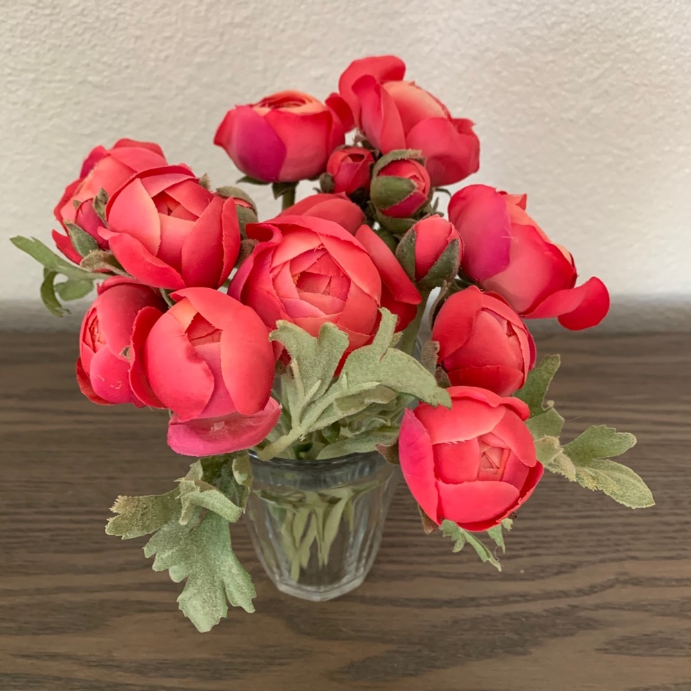 Faux Ranunculus - Pottery Barn - 12 stems